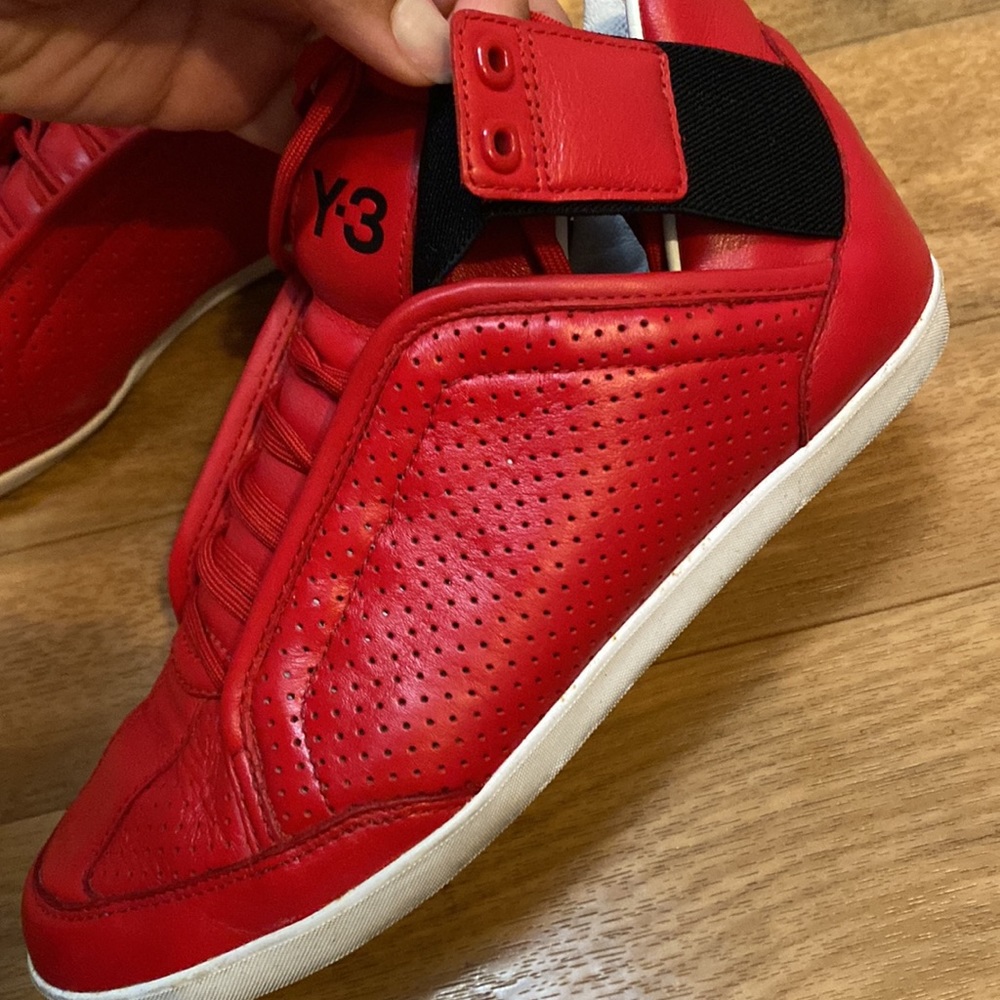 Adidas colab Y-3 × Yohji Yamamoto. In EUC! Men’s 5/Women’s 7. - Picture 7 of 10